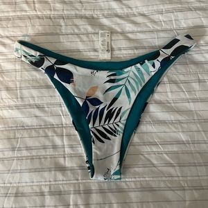 Cupshe Reversible Palm bottom NWT
